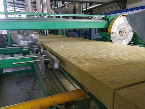 บล็อกบริษัทล่าสุดเกี่ยวกับ วัตถุดิบหลักในการผลิตแผ่นฉนวนใยหินคืออะไร และสามารถหาซื้อได้จากที่ไหน?