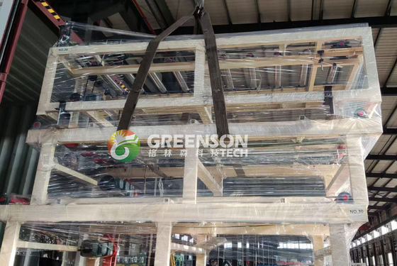ราคาดี เครื่องทําแผ่นไพสต์เคลือบ PVC ขนาดความกว้างในการเคลือบประสิทธิภาพ 1300 มม ความเร็วปรับได้ 2-15m / นาที และระบบ PLC การควบคุมไฟฟ้าสําหรับสายการผลิตไพสต์เพดาน ออนไลน์