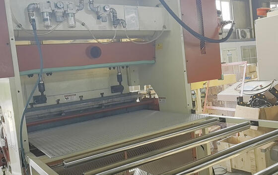 ราคาดี เครื่องเจาะรูประสิทธิภาพสูงควบคุมด้วย CNC ประหยัดพลังงานสำหรับเครื่องเจาะแผ่น MDF และแผ่นยิปซั่ม ออนไลน์