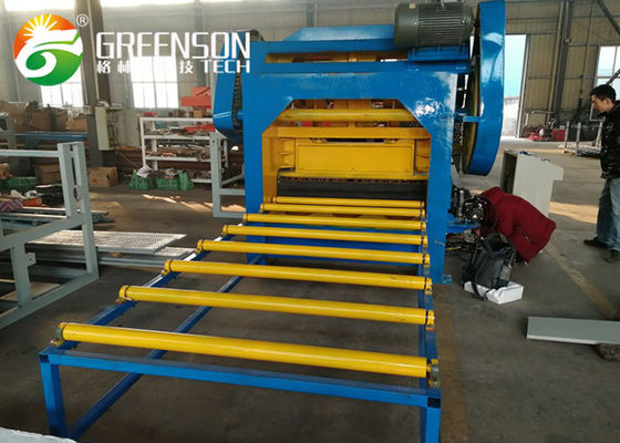 เครื่องเย็บแผ่นอัตโนมัติสำหรับกระเบื้องฝ้าเพดานยิปซัม / ไฟเบอร์ซีเมนต์บอร์ด