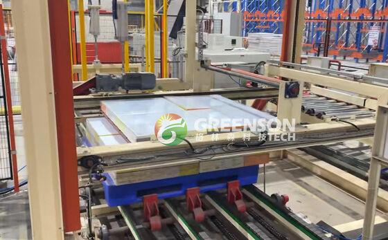 ราคาดี เครื่องทําแผ่นพีวีซีเคลือบผนัง 55kw มีความกว้าง 1300 มม แม็กซ์ แลมินิเมตร 2-6 ล้านตารางเมตร/ปี ออนไลน์