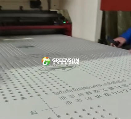 เครื่องเจาะอัตโนมัติความดันสูง 200T สําหรับแผ่นก่อสร้างความหนาสูงสุด 20 มม เครื่องเจาะรู